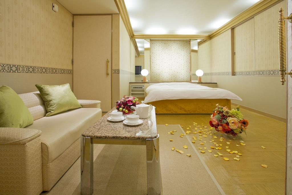 Hotel Casablanca (Adults Only) Osaka Exterior foto