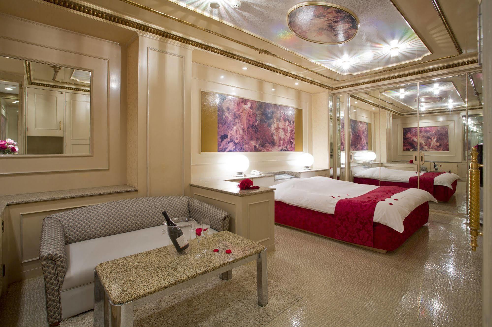 Hotel Casablanca (Adults Only) Osaka Exterior foto